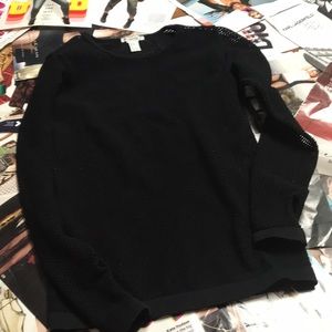 Super cute Black Top!